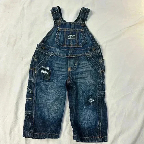 OshKosh B'gosh - Denim/Jean Baby overalls with patch design. Size  6 months - Picture 1 of 5